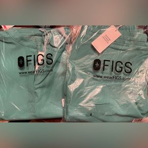 Figs Surgical Green- New with tag